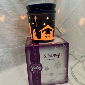 Sentsy Silent Night Warmer!!!